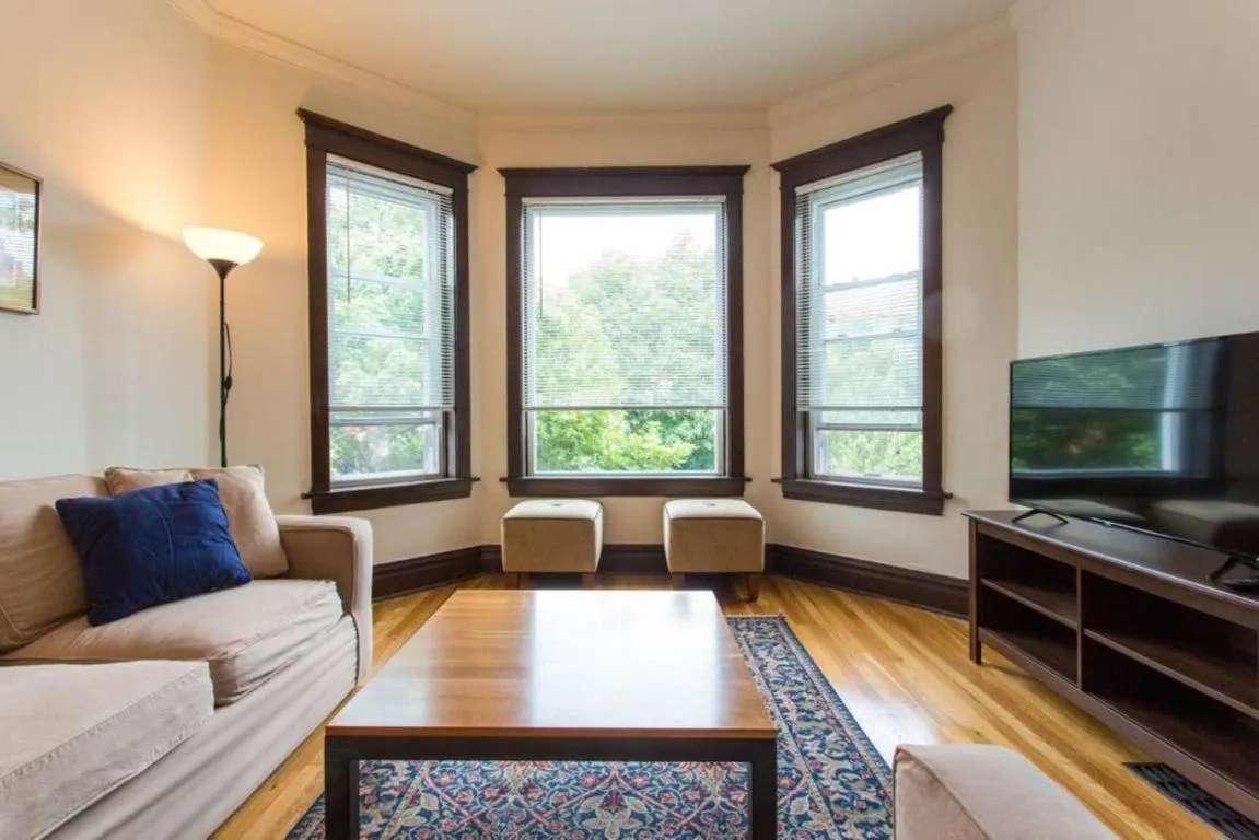 Image of Wrigley Oasis! Steps from the Field! – 3BD 1BA