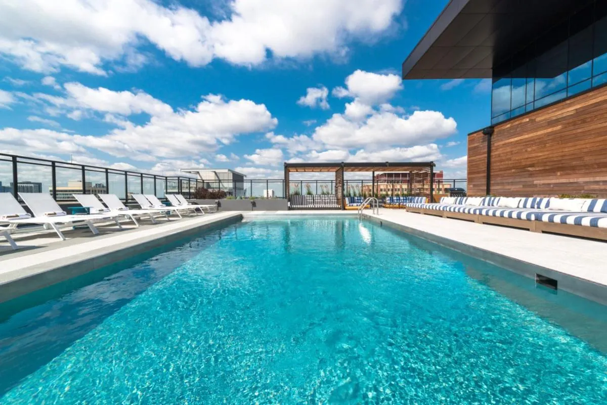 Image 3 of Xl apartments at the GoldCoast- Cloud9-833