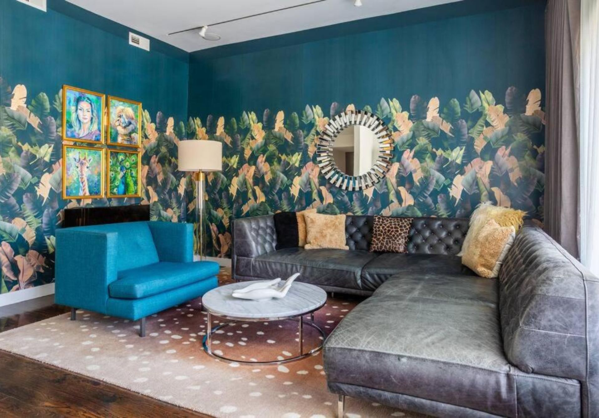 Duplex 3 Bed 2 Bat Apt Steps from Lincoln Square