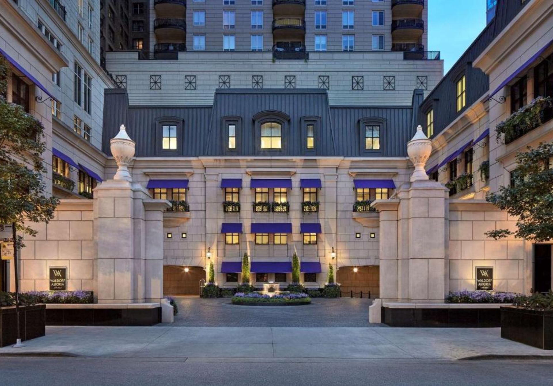 Waldorf Astoria Chicago